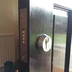 Expert Locksmith Services Abington, MA 781-298-3439 Expert Locksmith Services Abington, MA 781-298-3439 - home-ls-01